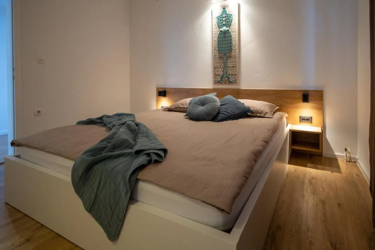 Lea Apartments Drage