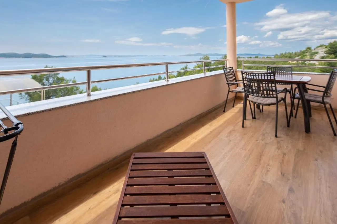 Lea Apartments Drage