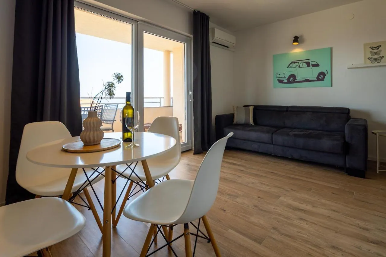 Lea Apartments Drage